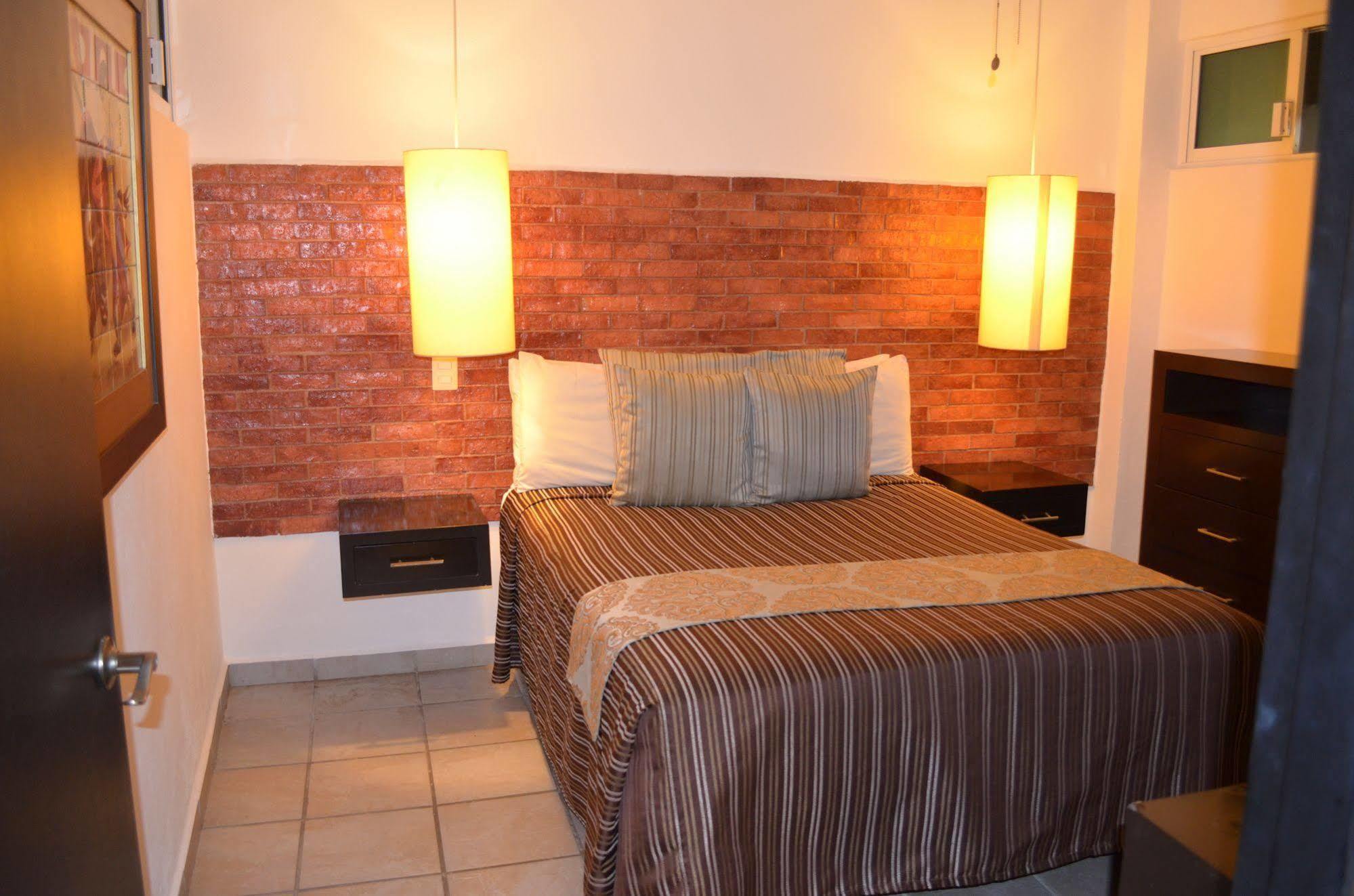 Hotel Suites Nadia Πουέρτο Βαγιάρτα Εξωτερικό φωτογραφία
